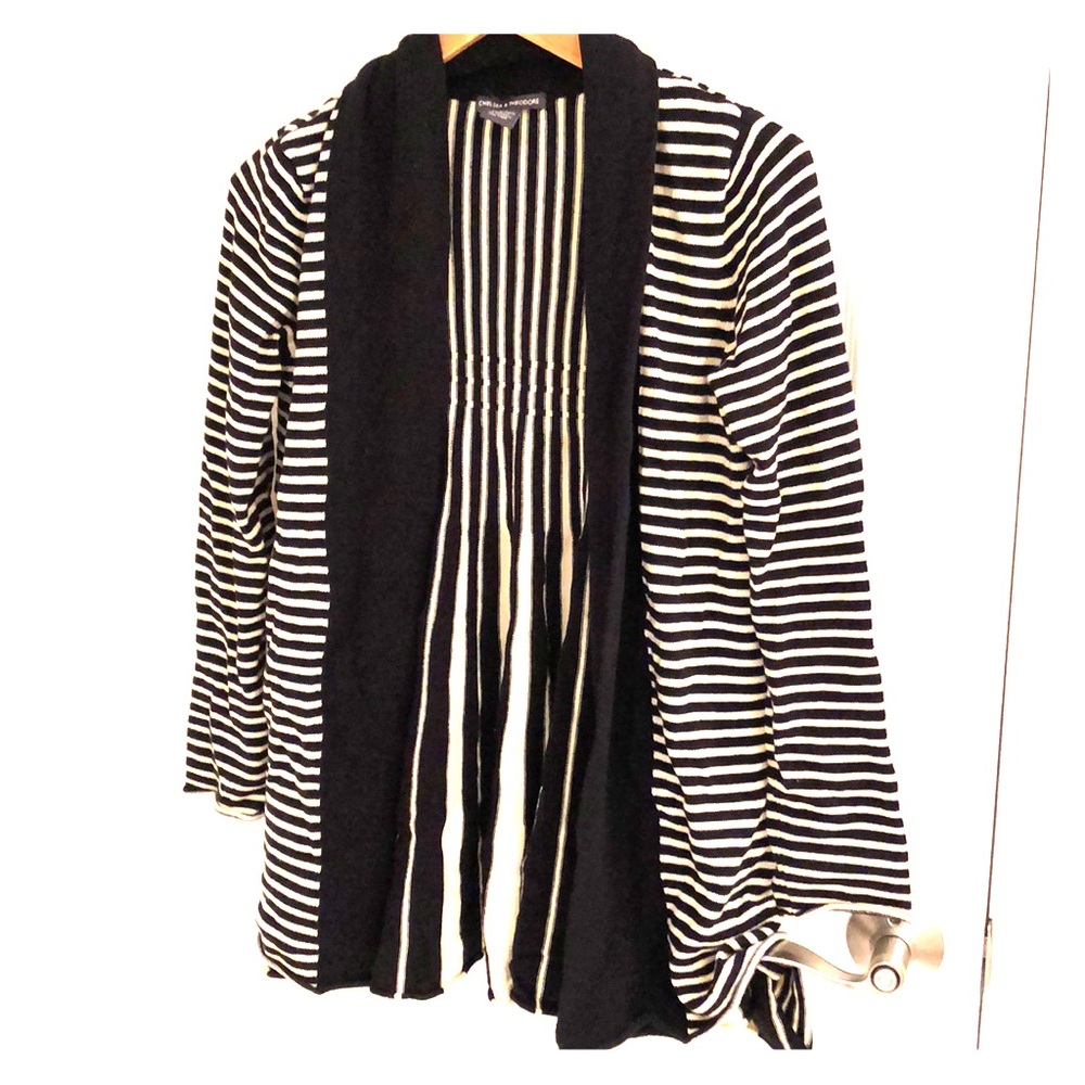 Chelsea & Theodore wrap cardigan